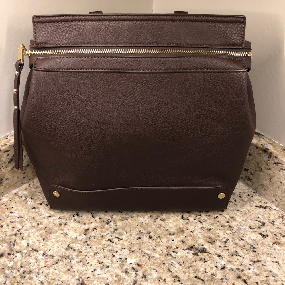 Charming Charlie Hand Bag